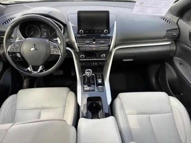 Mitsubishi Eclipse cross 2.4 mivec phev 188ch instyle 4wd — photo 13