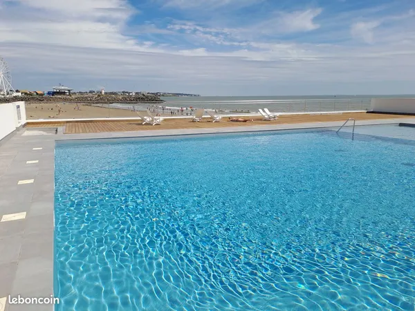Royan Foncillon dans résidence d'exception de standing, vue mer avec grande piscine et solarium, 2 p