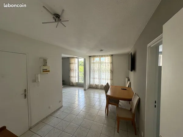 Appartement T3 bis tout équipé