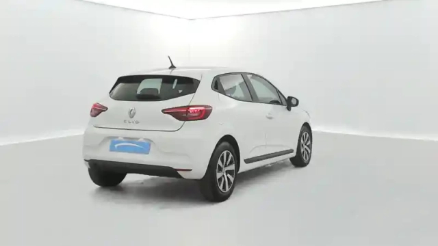 Renault Clio tce 90 equilibre 5p — photo 5
