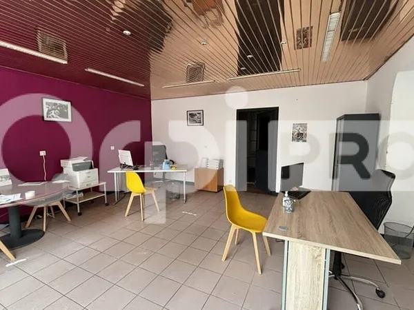 Immeuble 2 pièces 225 m²