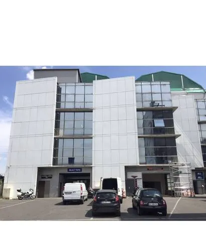 Local d'activité 630 m²