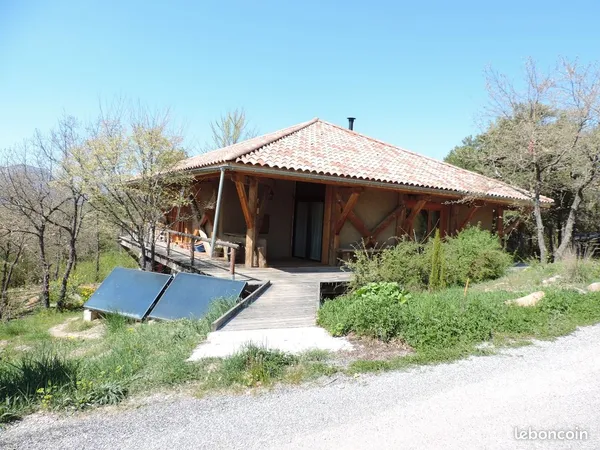 Maison éco-construite 100m²