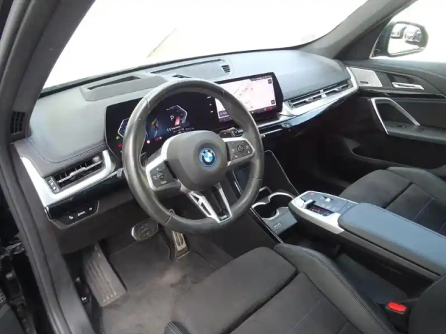 Bmw X1 xdrive30e 326ch m sport — photo 3