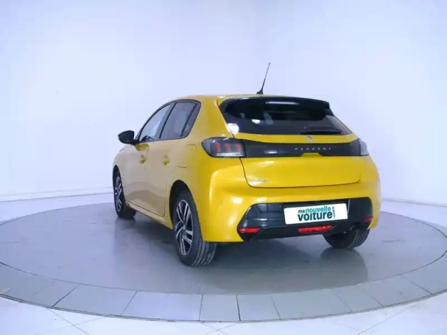 Peugeot 208 puretech 100 s&amp;s bvm6 — photo 70