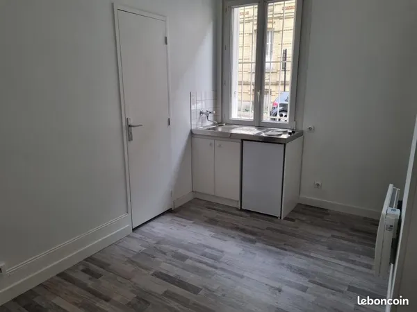 Appartement 1 pièce 13 m²