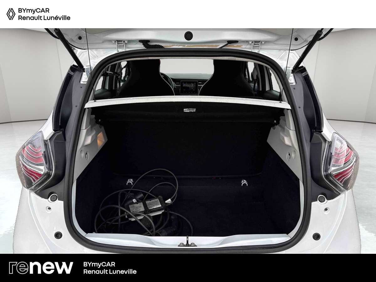 Renault Zoe R110 - 22B — photo 13