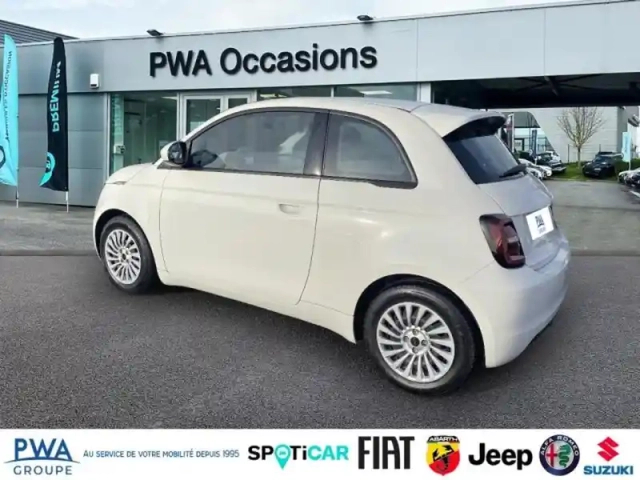 Fiat 500 e 95ch my23 berline — photo 7
