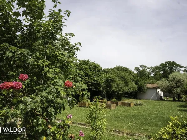Appartement trois chambres avec jardin Belleville-en-Beaujolais