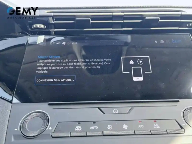Peugeot 308 plug-in hybrid 195 ch e-dcs7 — photo 21