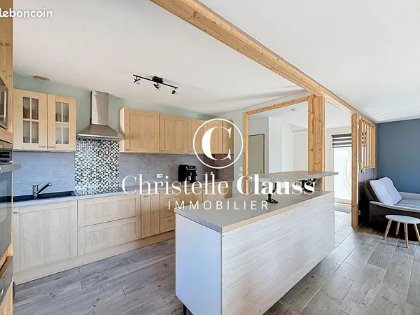 Maison 6 pièces 126 m²