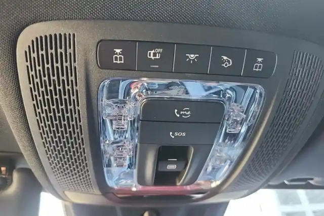 Mercedes Eqa 250+ — photo 29