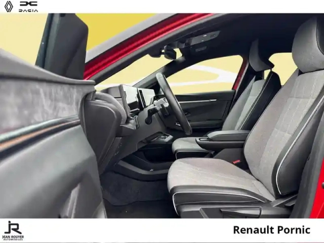 Renault Megane e-tech electric ev60 220ch techno optimum charge — photo 18