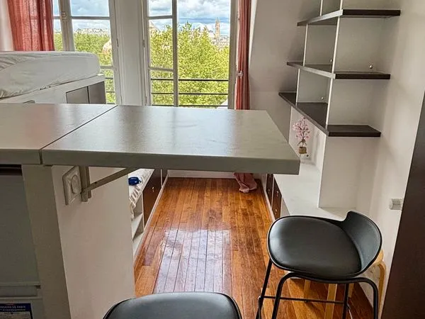 Studio Paris 7 avec vue exceptionnelle