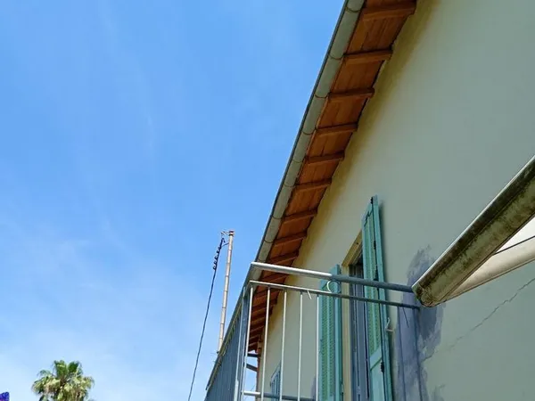 GOLFE JUAN - PROCHE PLAGES - 2 PIECES 40m²