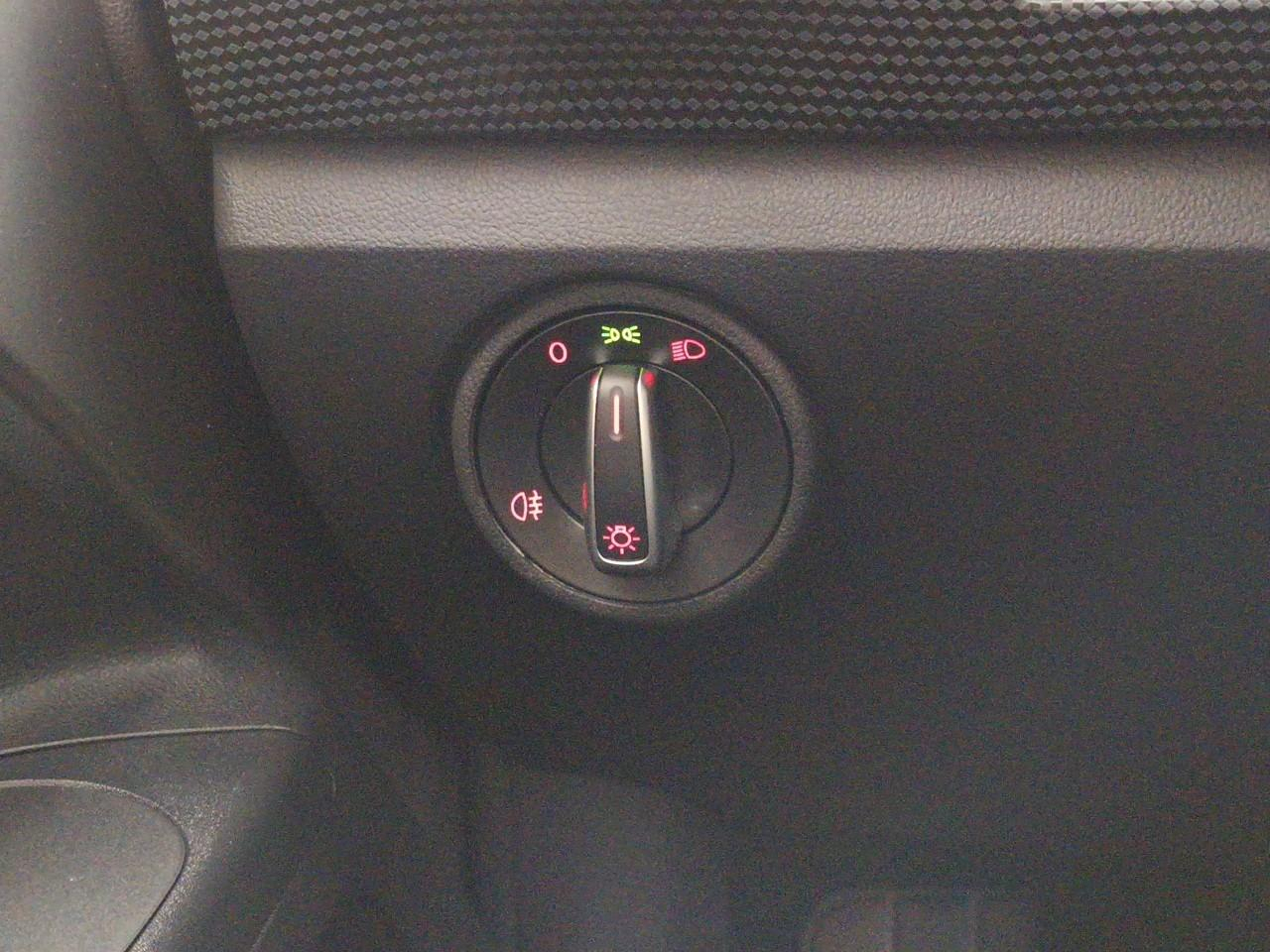 Volkswagen Up e-up! 83 electrique — photo 25