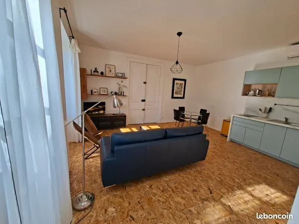 Très beau T1 de 37m² NEUF confortable et lumineux avec accès jardin et piscine