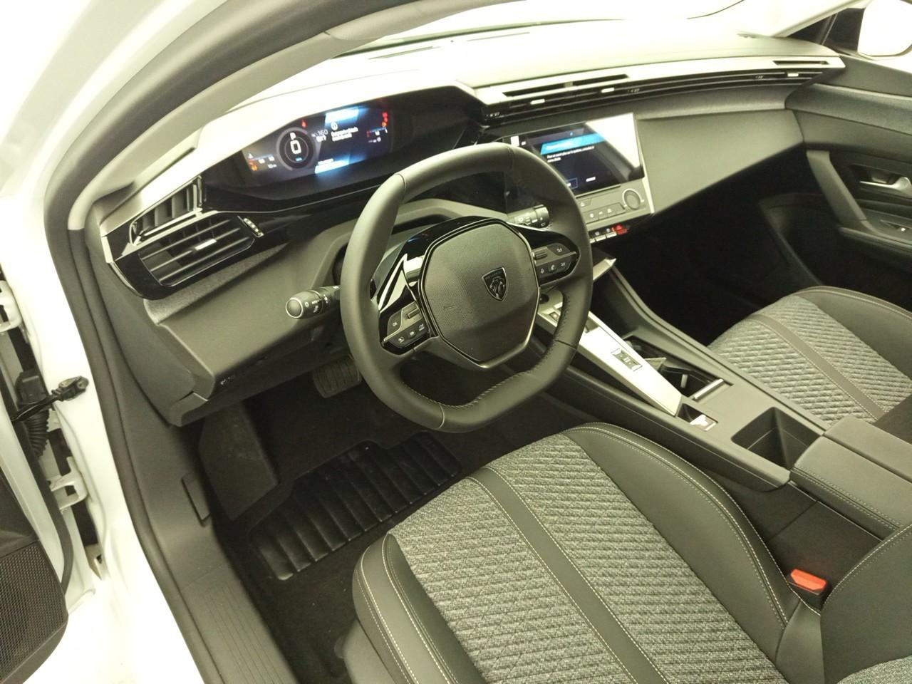 Peugeot 308 sw hybrid 145 e-dcs6 allure — photo 9