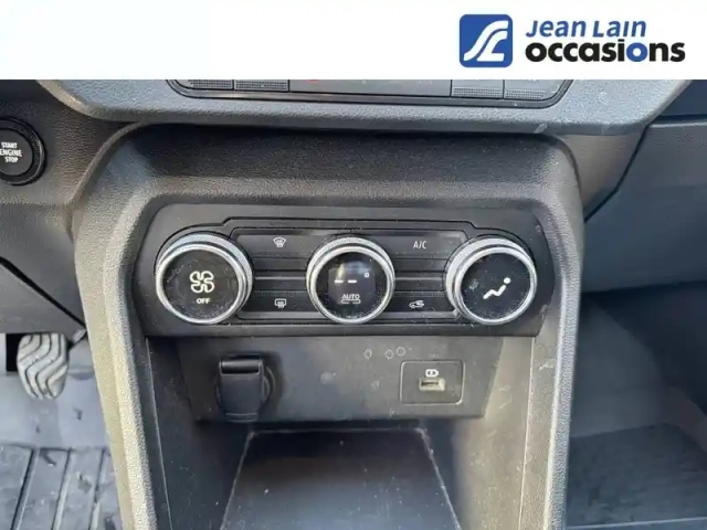 Dacia Sandero eco-g 100 — photo 54