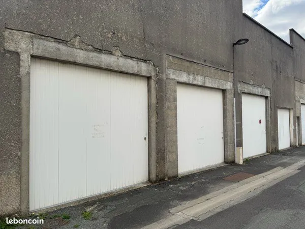 Garage 40m2 centre ville