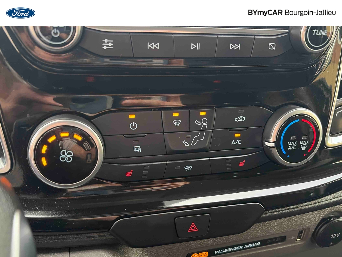Ford TRANSIT CUSTOM FOURGON 300 L2H1 2.0 ECOBLUE 170 BVA — photo 17