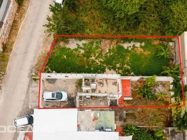 Terrain 435 m²