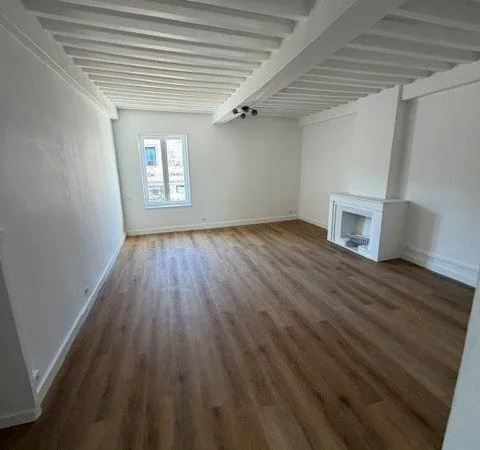 Bel appartement T4 de 104 m² entièrement rénové