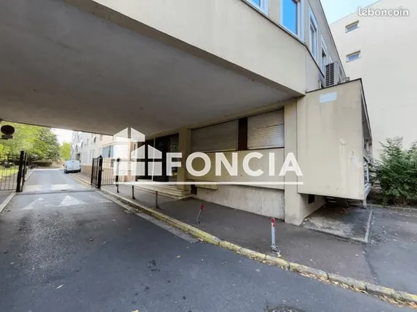 Stationnement à louer 75 - GONESSE 95500