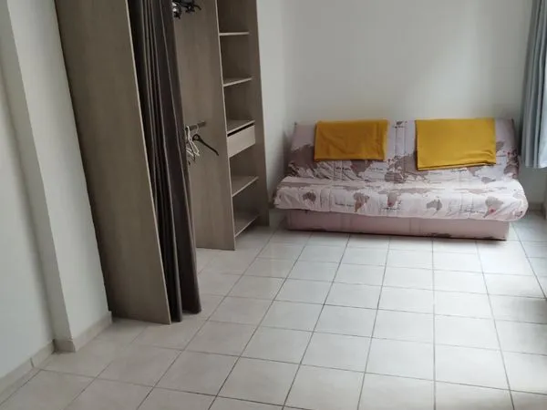 Studio meublé centre chauffage compris 450e