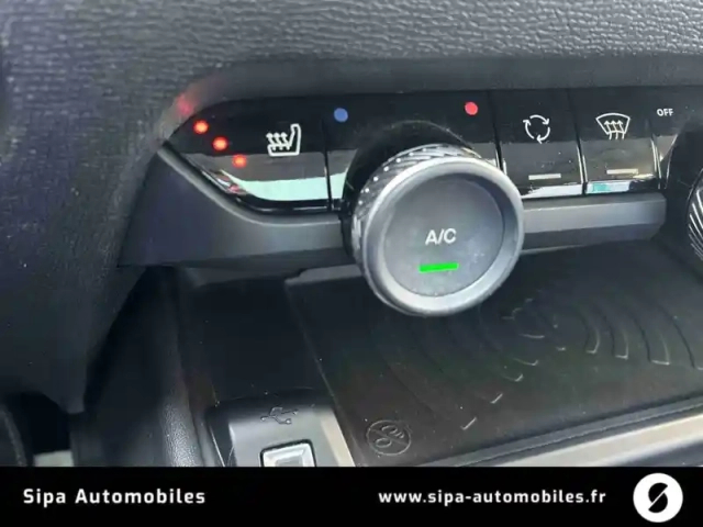 Citroën C4 e- 136 ch automatique — photo 4