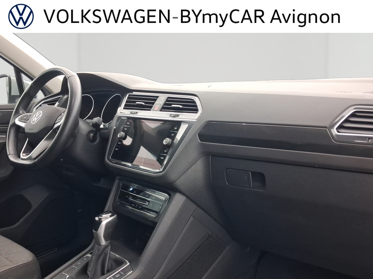 Volkswagen Tiguan 2.0 TDI 150ch DSG7 — photo 28