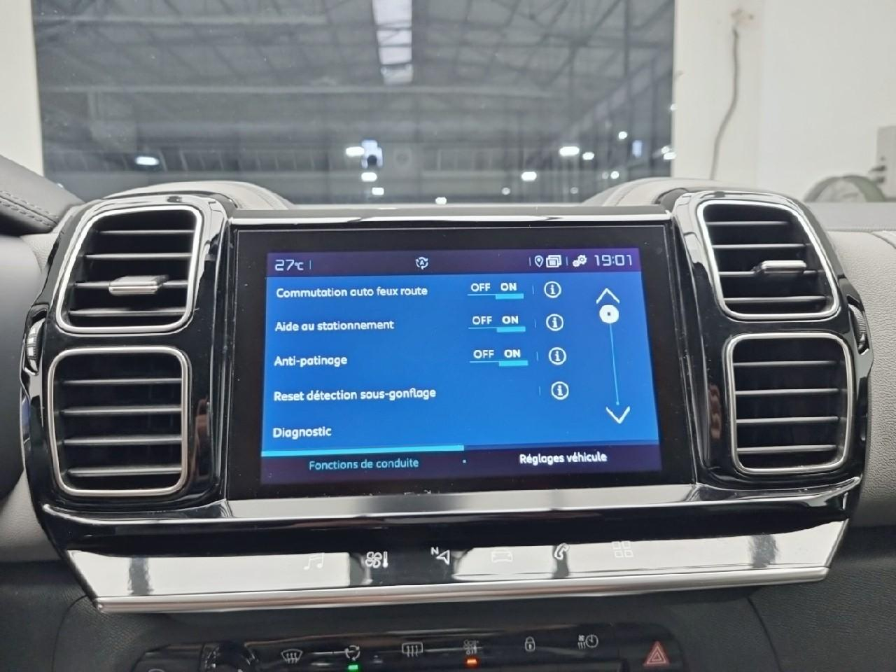 Citroën C5 Aircross hybride rechargeable 225 e-eat8 c-series — photo 11