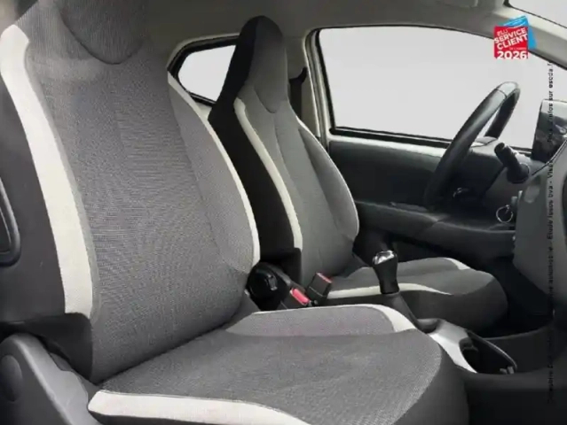 Toyota Aygo 1.0 vvt-i 72ch x-play 5p my20 — photo 20