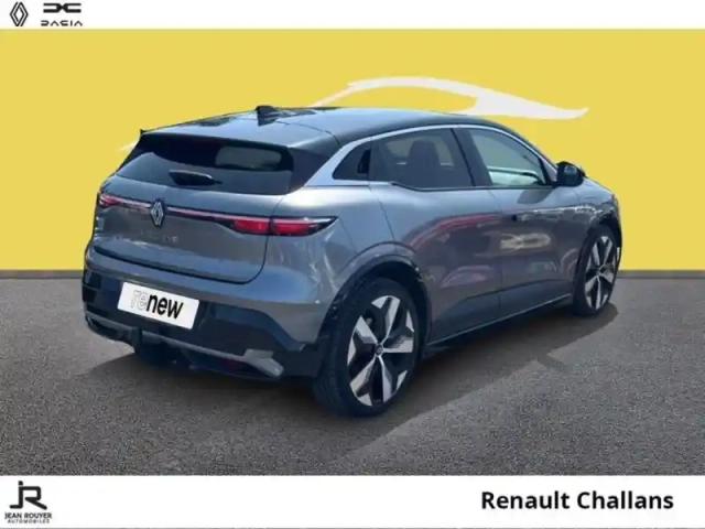 Renault Megane e-tech electric ev60 220ch techno super charge — photo 12