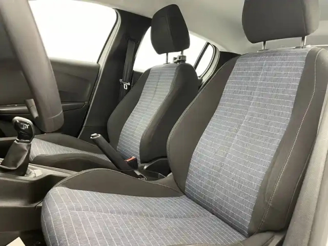 Peugeot 208 puretech 75 s&amp;s bvm5 — photo 14