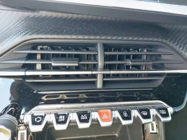 Peugeot 208 puretech 75 s&amp;s bvm5 — photo 40