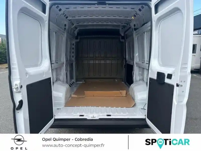 Opel Movano fg l2h2 3.3t diesel 140ch advance nav — photo 8