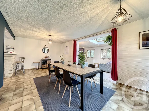 Maison 4 pièces 117 m²