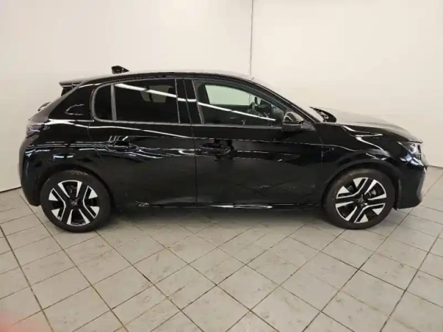 Peugeot 208 1.2 puretech 100ch s&amp;s allure — photo 4