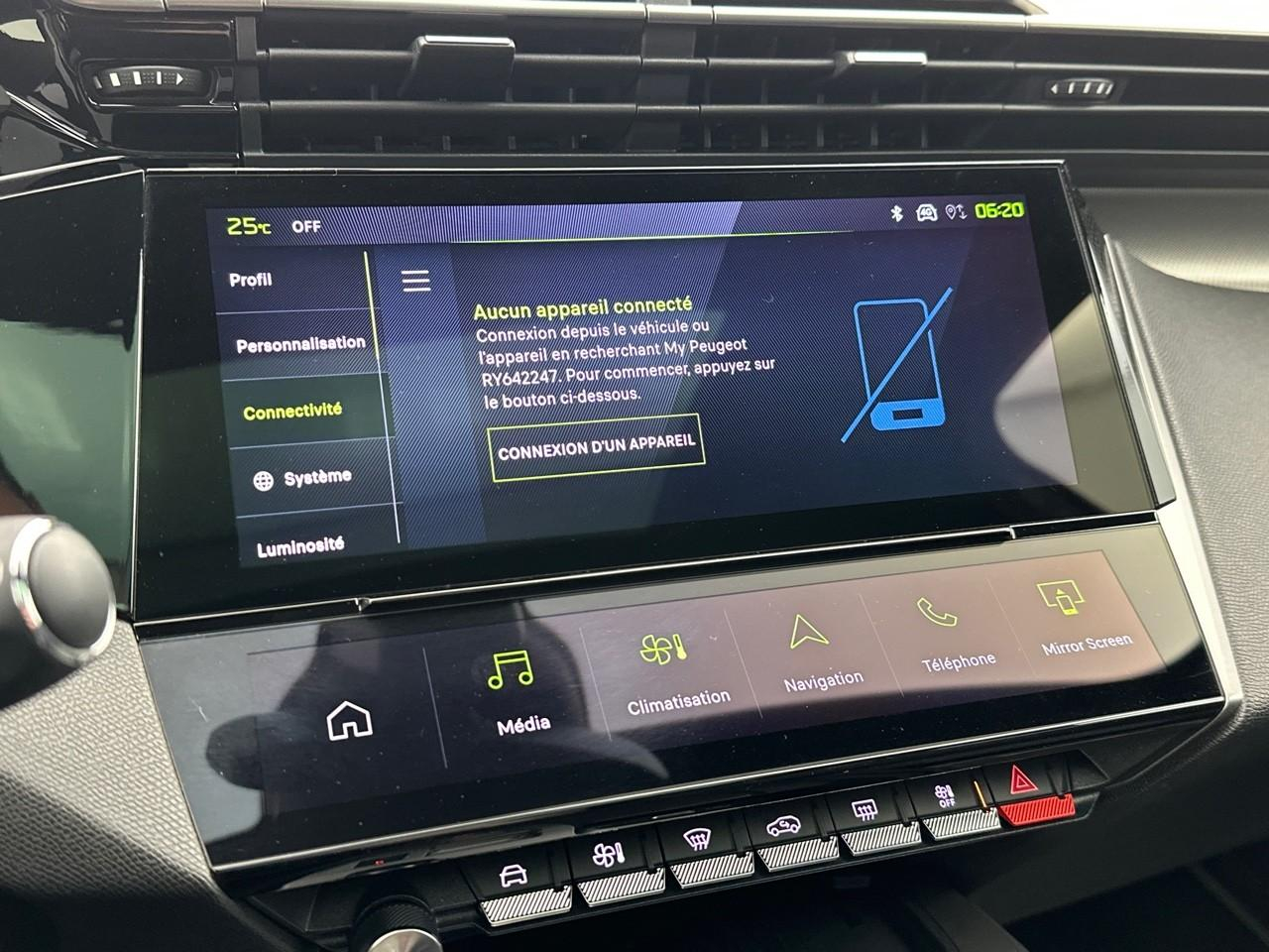 Peugeot 308 hybrid 136 e-dcs6 gt — photo 22