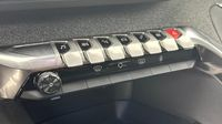 Peugeot 5008 1.2 PureTech 130ch S&S Allure Pack — photo 15