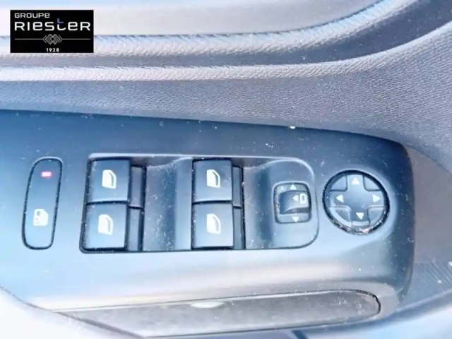 Citroën C5 Aircross hybride rechargeable 225 s&amp;s e-eat8 — photo 25
