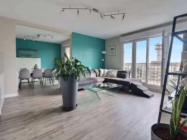 Duplex 4 pièces 83 m²