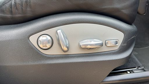 Porsche Cayenne S 3.0 416 e-Hybrid 4x4 Tiptonic 8 - Platinium – 2016 – 186234 km – Hybride rechargeable – Boîte Automatique — photo 4