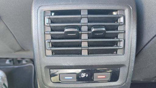 Volkswagen Golf 1.4 E-Hybrid 245 DSG6 - GTE – 2021 – 56925 km – Hybride rechargeable – Boîte Automatique — photo 19