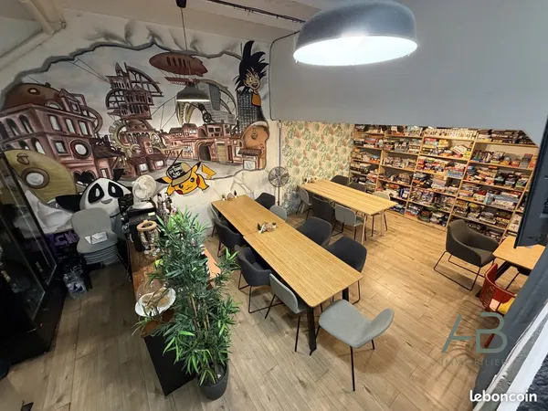 Local commercial 136 m² Lille
