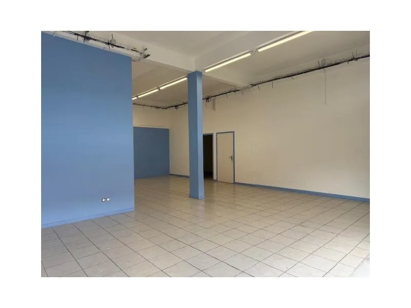Photo 6