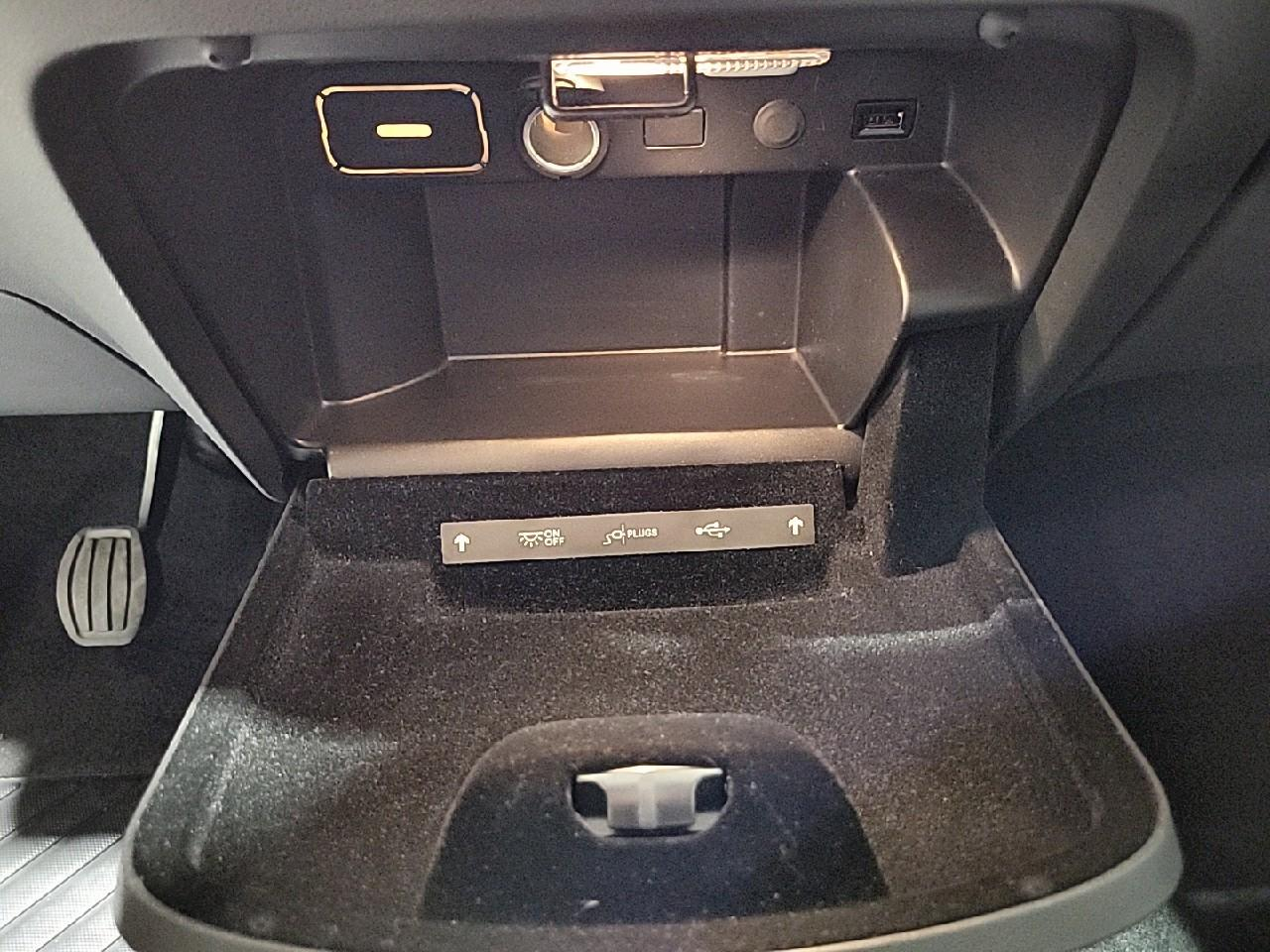 Citroën C4 spacetourer bluehdi 130 s&s bvm6 feel — photo 18