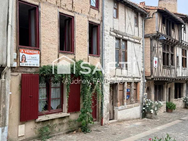 Maison de caractère avec jardin en terrasses