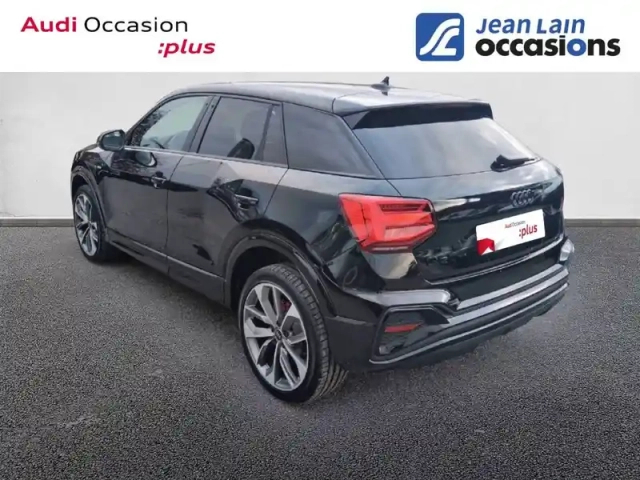Audi Q2 35 tfsi 150 s tronic 7 — photo 27
